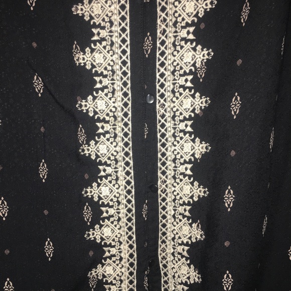 Lucky Brand shirt - Picture 3 of 4